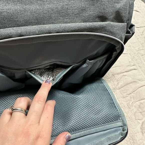 KeaBabies Backpack Diaper Bag - Picture 4 of 7